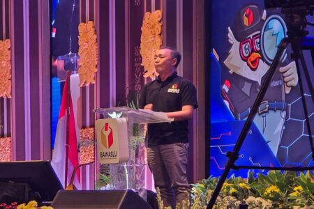 Ketua Bawaslu Jatim saat Peluncuran Rumah Data