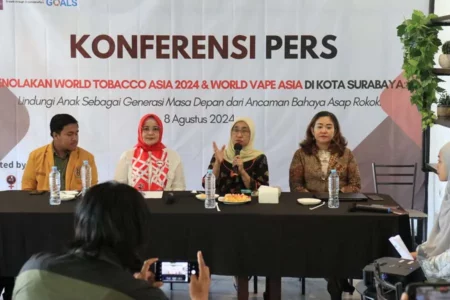 Pameran World Tobacco Asia di Surabaya Tuai Protes dari Akademisi Konferensi pers penolakan World Tobacco Asia (WTA) dan World Vape Show (WVS) di Surabaya.