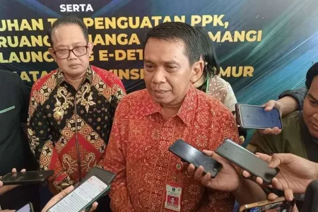 Kepala Dinkes Jatim Prof Erwin Astha Triyono