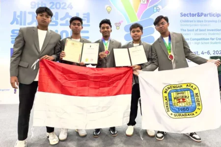 Tim SMADA Surabaya meraih medali emas di Korea.