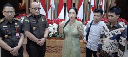 Rieke Diah Pitaloka Datangi Kejati Jatim, Kawal Kasus Ronald Tannur