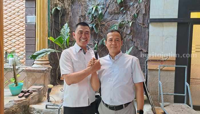 Wahyu Hidayat - Ali Muthohirin dan Abah Anton - Dimyati Ayatulloh.
