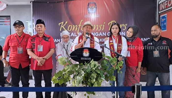 PDIP antar Sam HC-Ganis daftar ke KPU Kota Malang.
