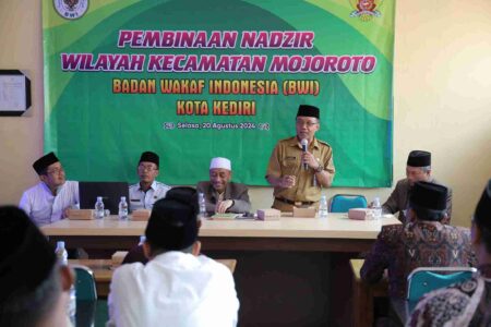 Pemkot Kediri dan BWI Beri Pengetahuan Kewaqafan Bagi Nadzir