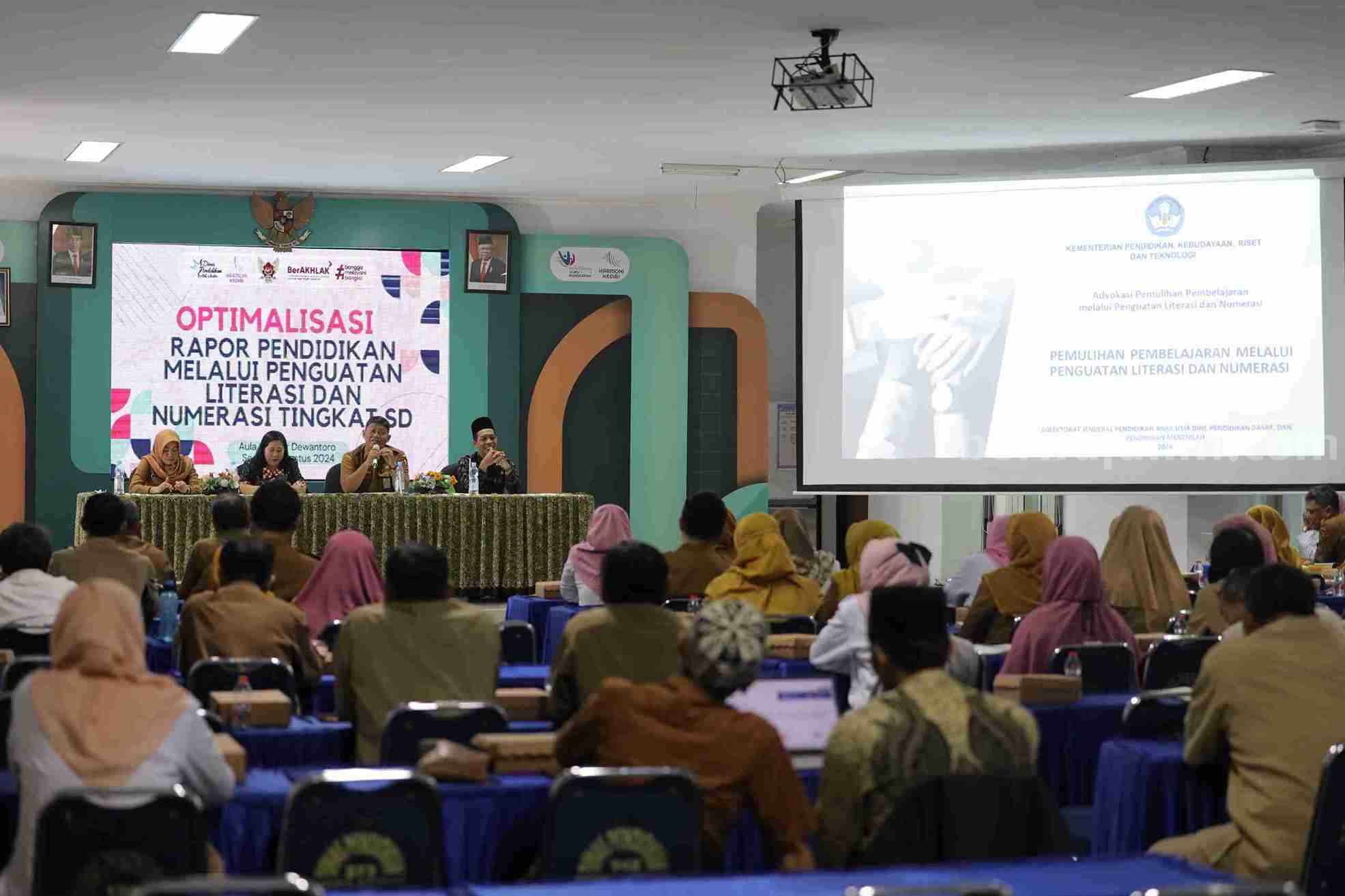 Dinas Pendidikan Kota Kediri melakukan pendampingan kepada Komunitas Belajar.