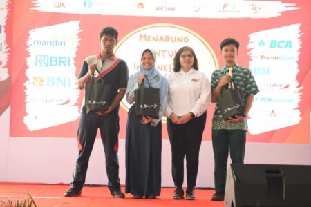 Pj Wali Kota Kediri Tetapkan Hari Rabu Jadi Hari Gemar Menabung di Kalangan Pelajar
