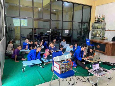 Udinus Kediri Dorong Desa Ngasem Jadi Desa Cerdas Digital Digital Learning Hub