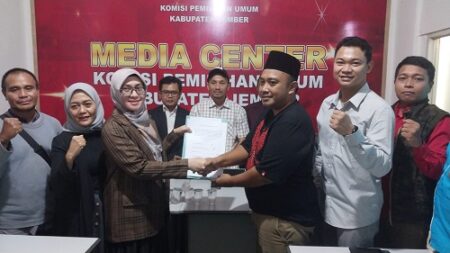 Perwakilan 5 Organisasi Alumni Kemahasiswaan dan KNPI Datangi KPU Jember