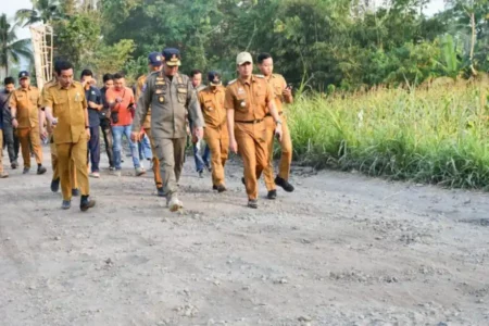 Monev Rekonstruksi Jalan Rp6,7 Miliar, Pj Bupati Bondowoso Atensi Drainase, Ini Tujuannya Bondowoso