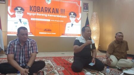 Ngopi Bareng Wartawan Jember, Bupati Hendy Sepakat Tak Intervensi Berita