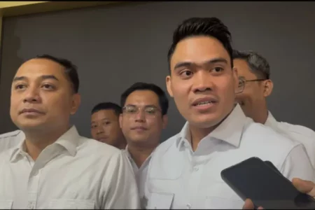 Gerindra Surabaya: Kepemimpinan Eri-Armuji Harus Dilanjutkan foto berita jatim