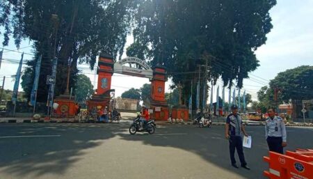 Alun-alun Kota Blitar, Rabu (14/8/2024). (Foto ; Winanto/beritajatim.com)