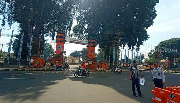 Alun-alun Kota Blitar, Rabu (14/8/2024). (Foto ; Winanto/beritajatim.com)