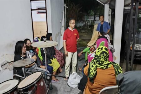 Operasi Pekat di Kabupaten Probolinggo, Satpol PP Amankan Belasan PSK di Pasir Panjang