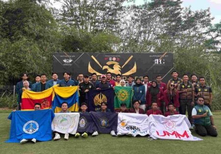 ICGC Series 1, UB Jadi Tuan Rumah Kejuaraan Golf Tingkat Mahasiswa Pertama di Indonesia Para peserta ICGC saat opening ceremony di Araya Golf Club House (Foto: Dani Alifian/beritajatim.com)
