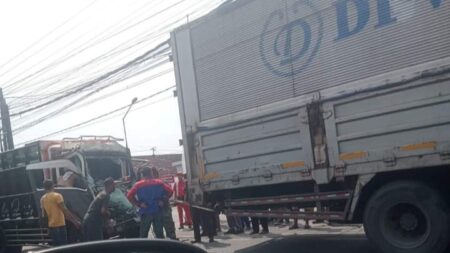 Kondisi nopol N 8313 TN usai terlibat kecelakaan lalu-lintas di Jalan Raya Desa Watesnegoro, Kecamatan Ngoro, Kabupaten Mojokerto. [Foto: Ist]