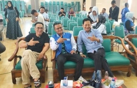 Dekati Pendaftaran Pilbup Blitar 2024, Rijanto-Kaji Beky Belum Kantongi Rekom foto beritajatim