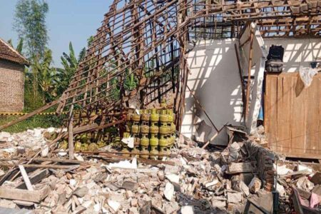 Ledakan Dahsyat di Sidoarjo, 5 Rumah Hancur, Diduga Oplos Tabung Gas Elpiji