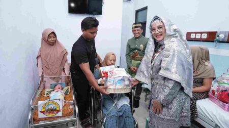 Dua Bayi di Banyuwangi Lahir di Hari Kemerdekaan RI, Generasi Muda Beruntung