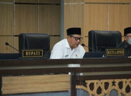 PKB Resmi Rekomendasi Pasangan Abdul Ghofur-Firosya Shalati untuk Pilkada Lamongan