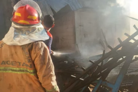 Dua Rumah di Magetan Terbakar dalam Sehari foto beritajatim