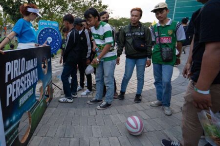 Air Mineral Pirlo Resmi Jadi Sponsor Air Minum Persebaya di Liga 1 2024/2025