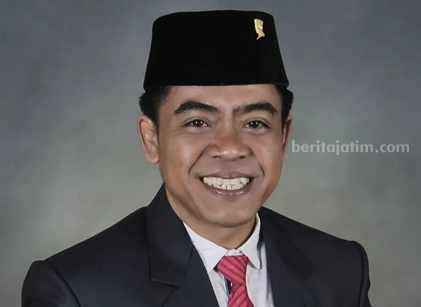 Maju Calon Wakil Wali Kota Blitar, Bayu Setyo Mundur dari DPRD, Ini Penggantinya foto beritajatim