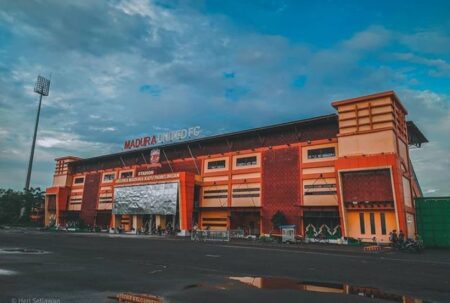 Sewa Stadion Pamelingan Pamekasan Mahal, Madura United Fokus di SGB