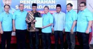 Pilkada Pamekasan: Kiai Kholil Gandeng Sukri, Baidhowi dan FJ Seleksi Pasangan