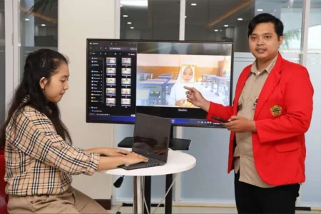 Mahasiswa Untag Surabaya Ciptakan Sistem Pendeteksi Ekspresi Wajah foto beritajatim