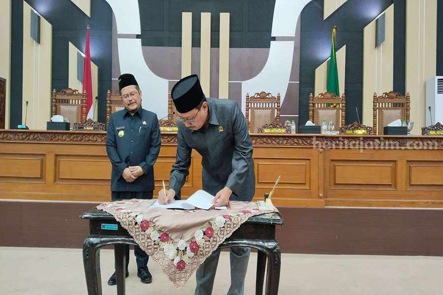 Paripurna Pembahasan Perubahan Anggaran Pendapatan dan Belanja Daerah (P-APBD) Kabupaten Pasuruan tahun 2024.
