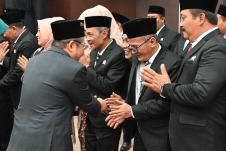 Meski Dipecat PKB, Shobih Tetap Ikuti Pelantikan DPRD Pasuruan