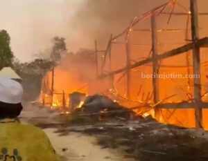 Peternak Ayam di Sampang Rugi Puluhan Juta Akibat Kebakaran