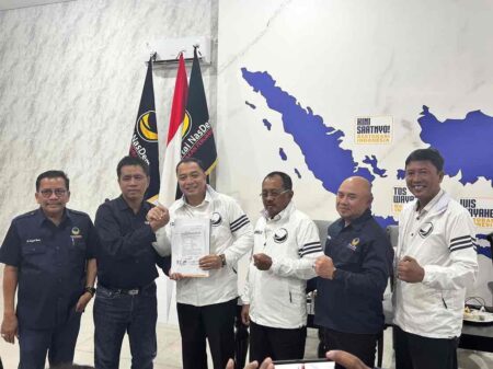Partai NasDem memberikan rekomendasi untuk Eri Cahyadi dan Armuji di Pilkada Surabaya 2024.