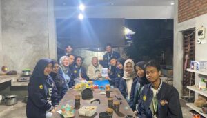 Kelompok KKN-UMD 255 Universitas Jember Optimalisasi Wisata Wahana Tambo Asri (WTA) Desa Pasirian Kelompok KKN-UMD 255 Universitas Jember Melakukan Optimalisasi Wisata Wahana Tambo Asri (WTA) Desa Pasirian