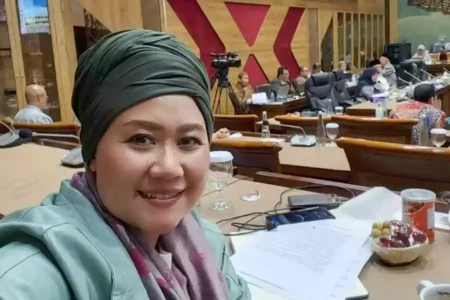 Potret Luluk Nur Hamidah, Cagub Jatim 2024 yang diusung PKB. (Instagram/luluknurhamidah1)