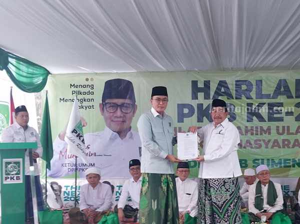 Penyerahan rekomendasi PKB untuk Pilkada Sumenep (Foto: Temmy/ Beritajatim.com)