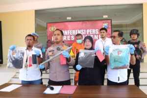 Temukan Chatt Istri dengan Pria Lain, Suami di Sumenep Kalap dan Membunuh