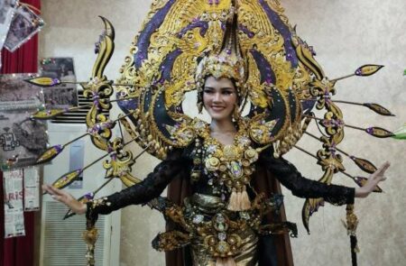 30 Persen Bahan Kostum Jember Fashion Carnaval Harus Sampah Daur Ulang
