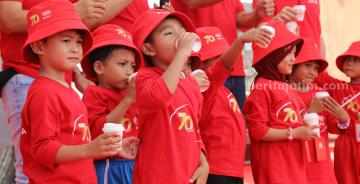 SGM Cetak Rekor MURI Demi Budayakan Minum Susu Sejak Dini
