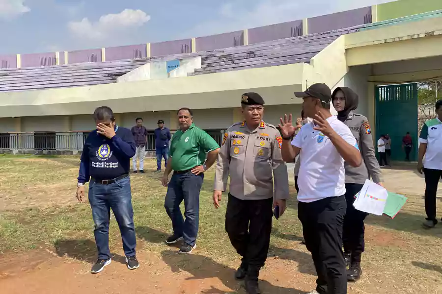 Tim Re Risk Assessment Polda Jawa Timur saat melakukan pengecekan di TSC. [foto: Diah Ayu/beritajatim.com]