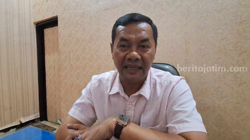 Ketua KONI Kabupaten Mojokerto, Suher Didieanto. [Foto : Misti/beritajatim.com]
