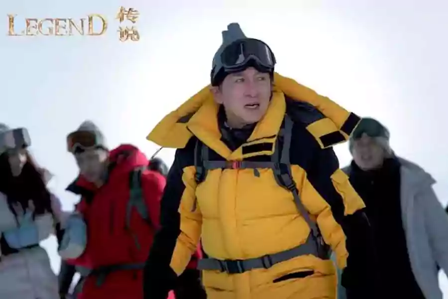 Jackie Chan dalam film terbarunya 'A Legend'. (IMDb.com)