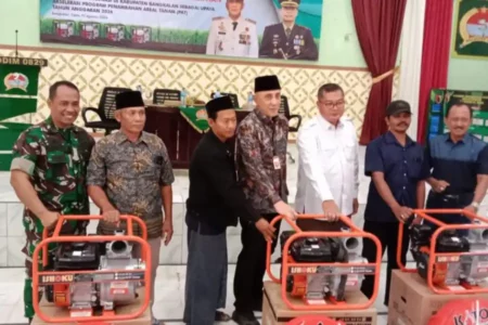 Berkas Belum Lengkap, Penyaluran Bantuan Alsintan Bangkalan Tertunda foto berita jatim