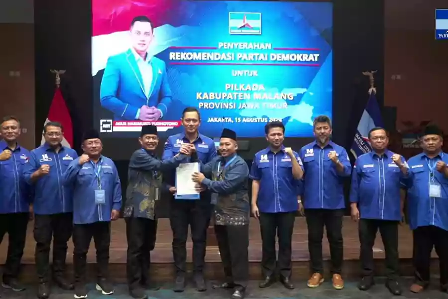 Demokrat memberikan rekom kepada Gunawan - Dokter Umar untuk Pilkada Kabupaten Malang.