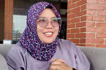 Ironi Hari Kemerdekaan, Antara Pers dan Pembungkaman Secara Digital Riesta Ayu Oktarina, Kaprodi Ilmu Komunikasi Stikosa AWS.