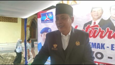 Demokrat Rekom Petahana, Michael: Ini Kehendak Rakyat Banyuwangi Demokrat Rekom Petahana, Michael: Ini Kehendak Rakyat Banyuwangi
