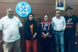 DPD PDIP Jatim adukan ke Dewan Pers soal link berita bohong.