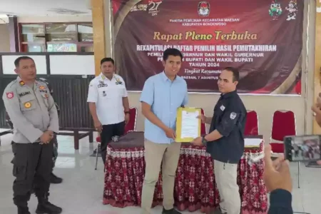Rapat pleno terbuka DPHP Pilkada 2024 di Kecamatan Maesan, Kabupaten Bondowoso. (PPK Maesan)