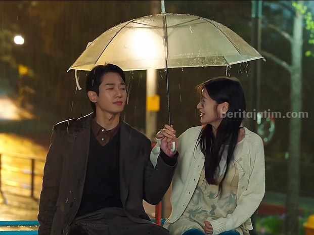 Love Next Door, drama Korea terbaru dan populer Agustus 2024. (Instagram/myownuniversse)